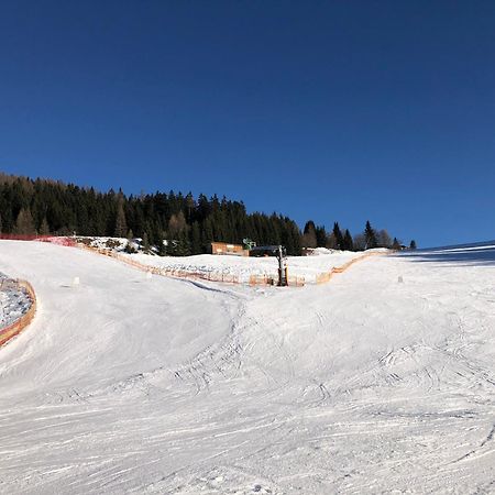 Woerthersee-Appartements เวลเดน อัม เวิร์ทเทอร์ซี ภายนอก รูปภาพ