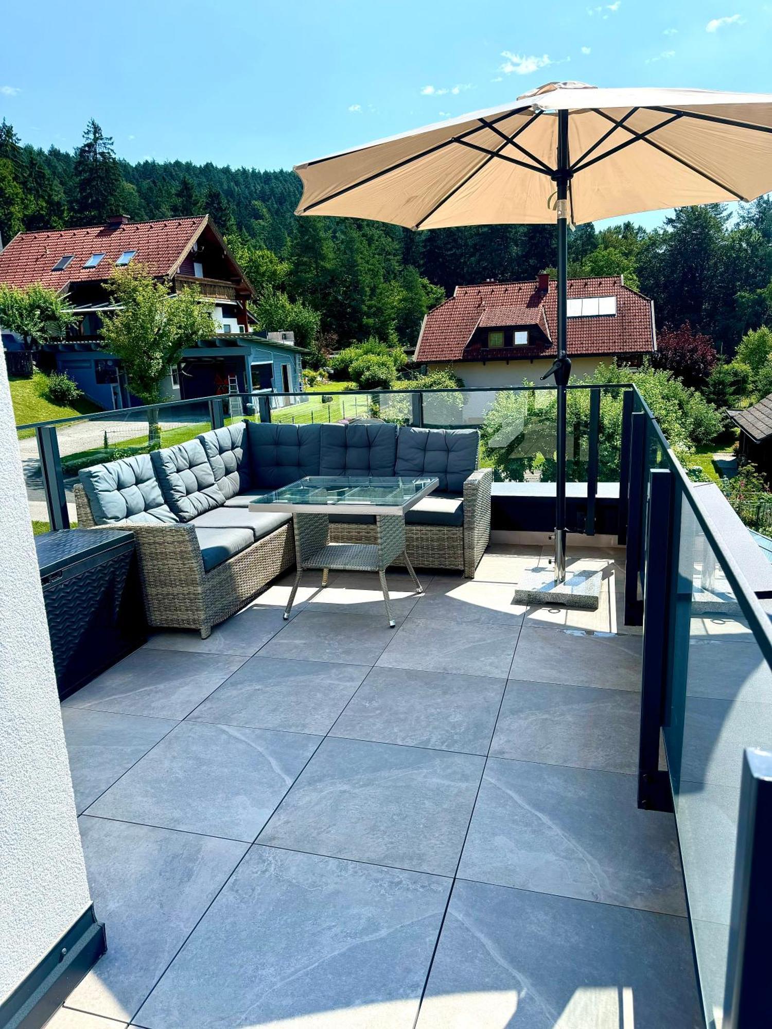 Woerthersee-Appartements เวลเดน อัม เวิร์ทเทอร์ซี ภายนอก รูปภาพ